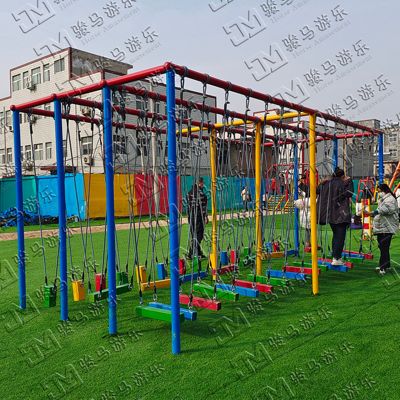 無動(dòng)力游樂設(shè)備