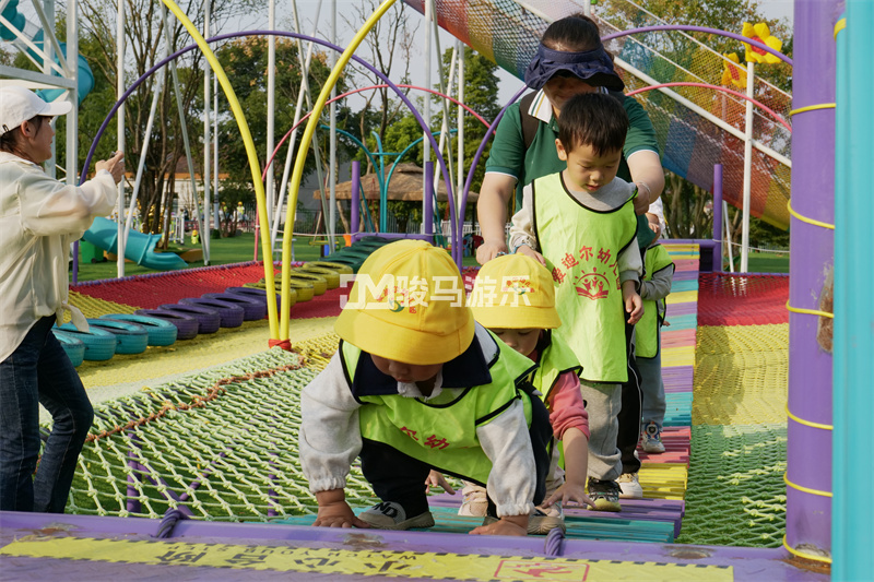 戶外無(wú)動(dòng)力樂(lè)園器材